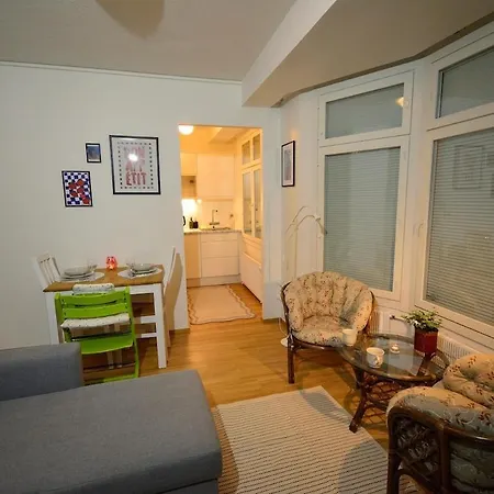 Heart Of Center Family Friendly Apartamento